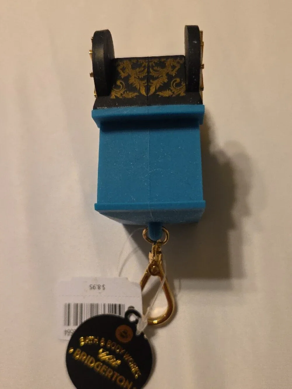 Bath & Body Works Bridgerton Carriage Key/Bag Pocketbac